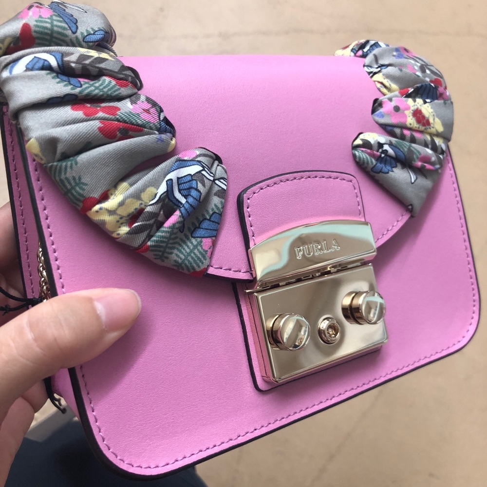 Furla - Picture 3 of 5